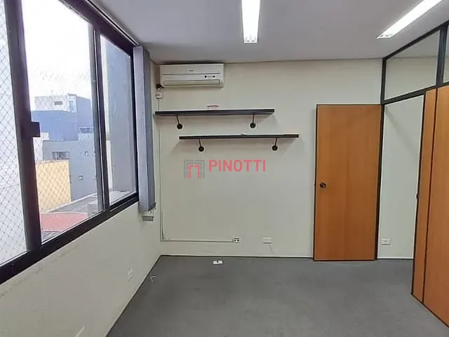 Sala para alugar, no bairro Nova Petrópolis em São Bernardo do Campo