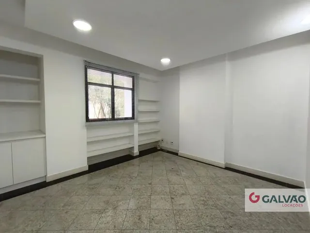 Sala para alugar, no bairro Batel em Curitiba