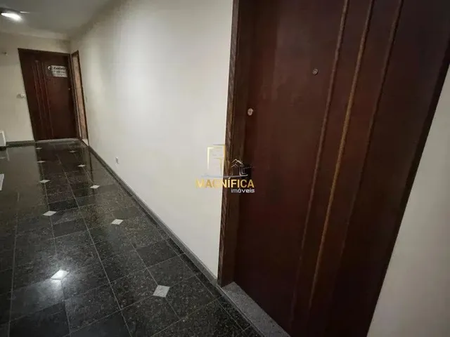 Sala à venda, no bairro Água Verde em Curitiba