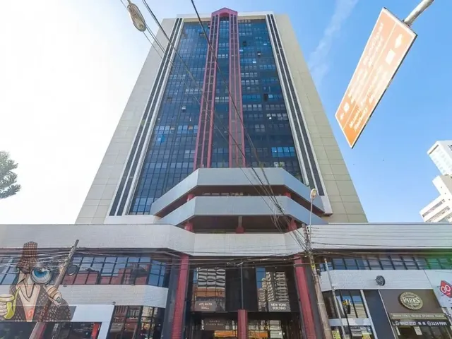 Sala à venda, no bairro Centro em Curitiba