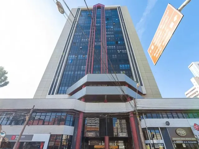 Sala à venda, no bairro Centro em Curitiba