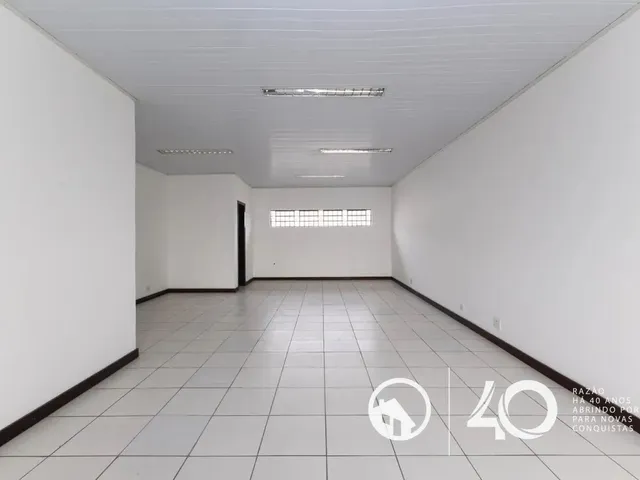 Sala para alugar, no bairro Centro em Pinhais