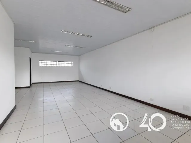 Sala para alugar, no bairro Centro em Pinhais