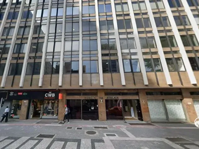 Sala para alugar, no bairro Centro em Curitiba