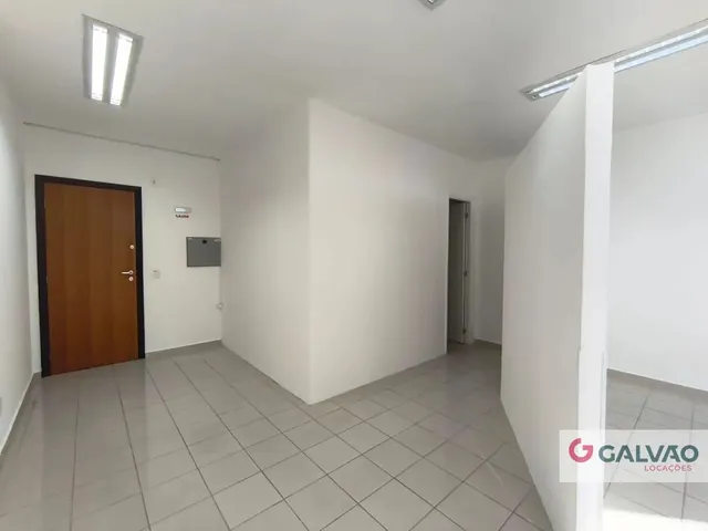 Sala para alugar, no bairro Ahú em Curitiba