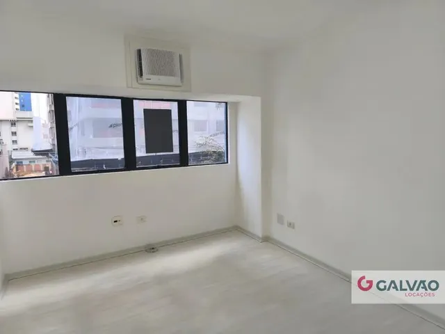 Sala para alugar, no bairro Água Verde em Curitiba