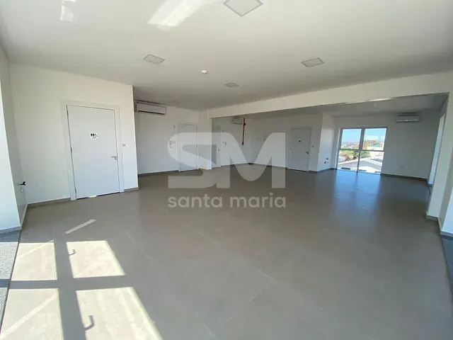 Sala com 7m², para alugar, no bairro Efapi em Chapecó
