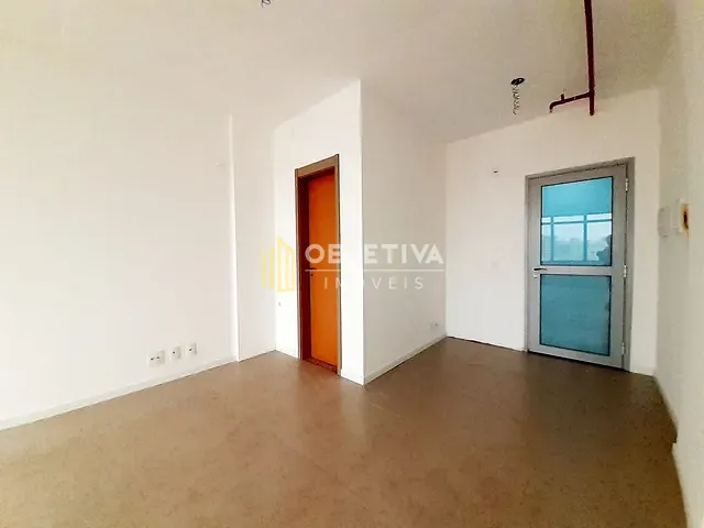 Sala para alugar, no bairro São Geraldo em Porto Alegre