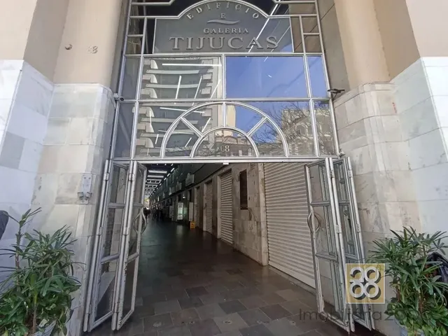 Sala à venda, no bairro Centro em Curitiba
