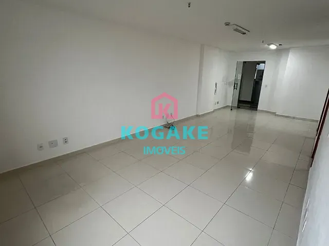 Sala à venda, no bairro Centro em São José dos Campos