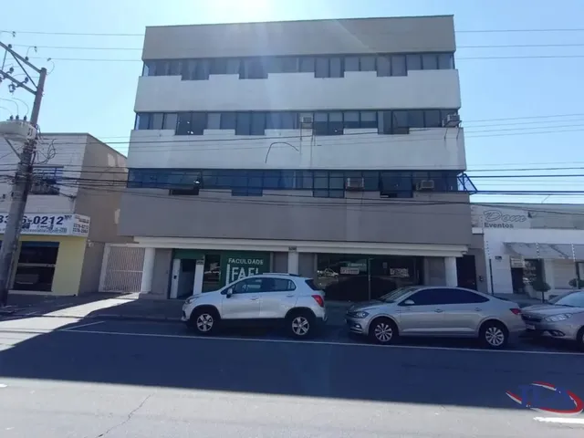Sala para alugar, no bairro Hauer em Curitiba