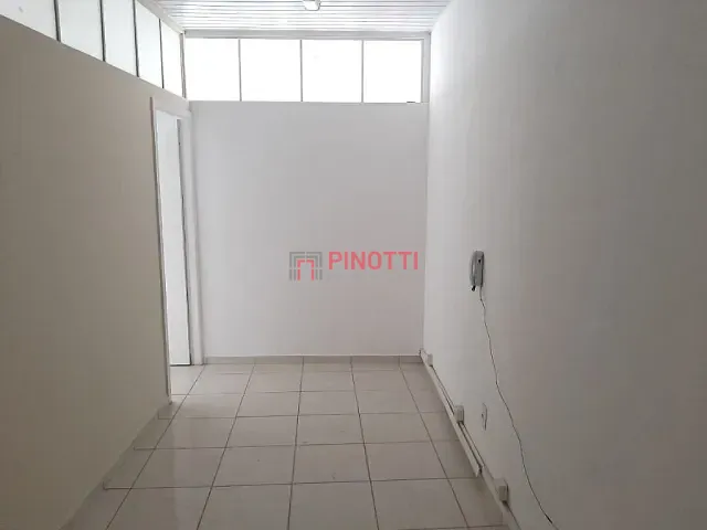 Sala para alugar, no bairro Vila Baeta Neves em São Bernardo do Campo