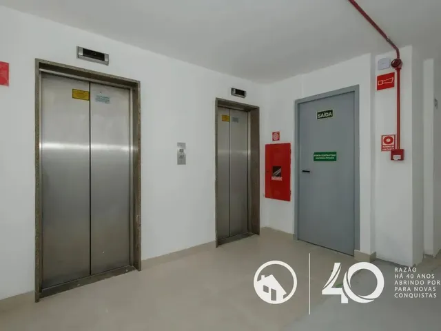 Sala para alugar, no bairro Centro em Curitiba