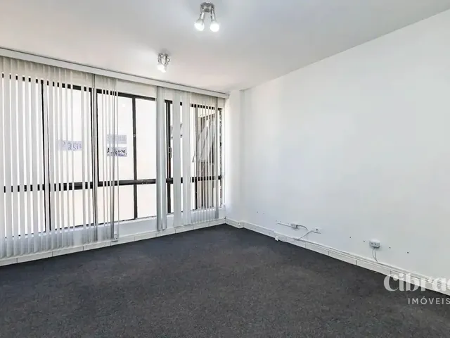 Sala para alugar, no bairro Centro em Curitiba