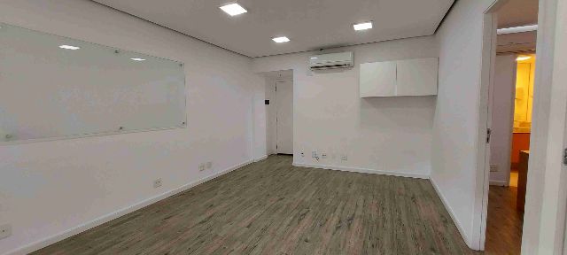 Foto do Sala - Sala para alugar, 52 m² por R$ 2.000,00/mês - Cambuí - Campinas/SP | Home Hunters
