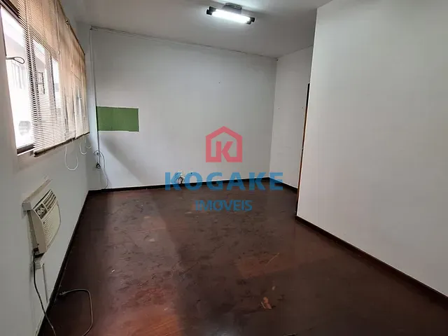 Sala à venda, no bairro Vila Adyana em São José dos Campos