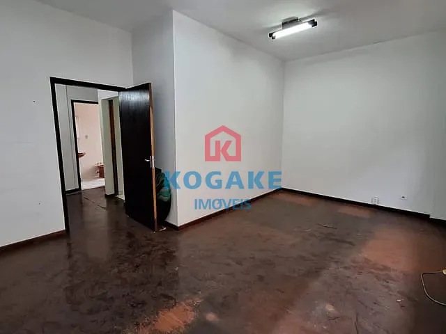 Sala à venda, no bairro Vila Adyana em São José dos Campos