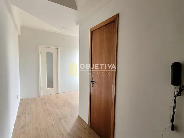 Sala para alugar, no bairro Auxiliadora em Porto Alegre