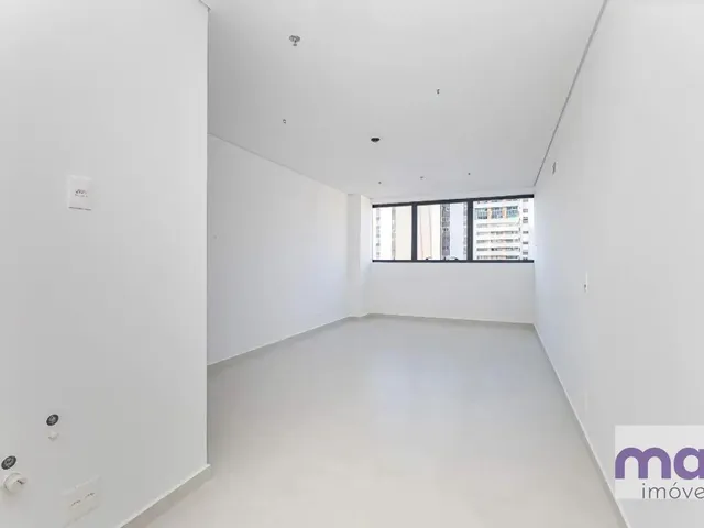 Sala com 45m², à venda, no bairro Centro em Curitiba