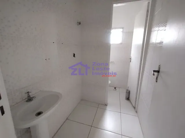 Sala com 80m², para alugar, no bairro Chácara Santo Antônio (Zona Leste) em São Paulo