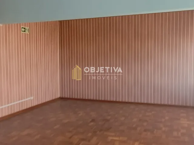 Sala para alugar, no bairro Centro Histórico em Porto Alegre