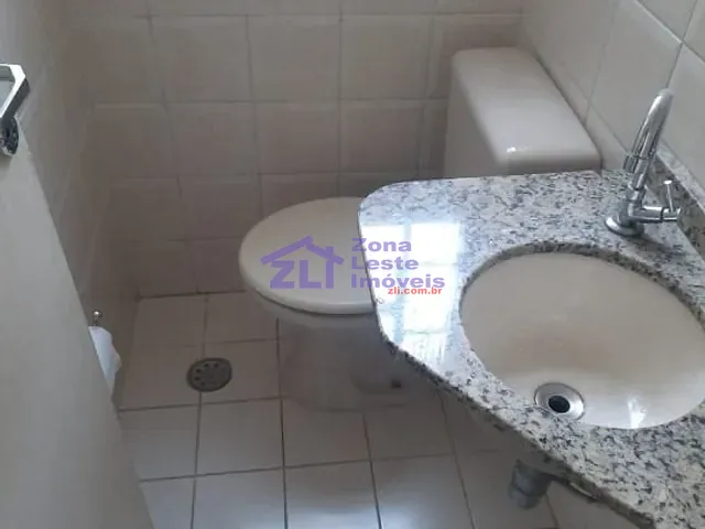 Sala com 54m², para alugar, no bairro Quarta Parada em São Paulo
