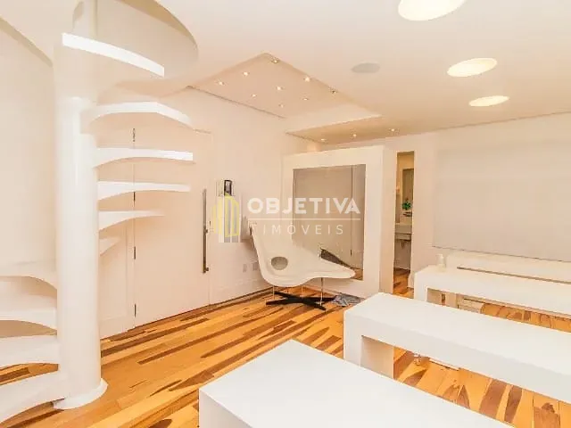 Sala à venda, no bairro Auxiliadora em Porto Alegre