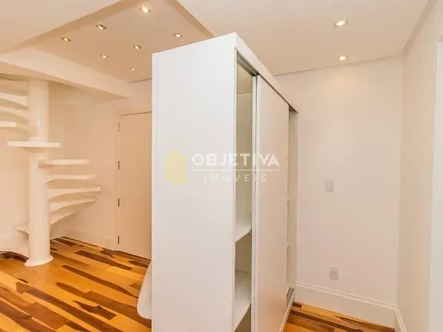 Sala à venda, no bairro Auxiliadora em Porto Alegre