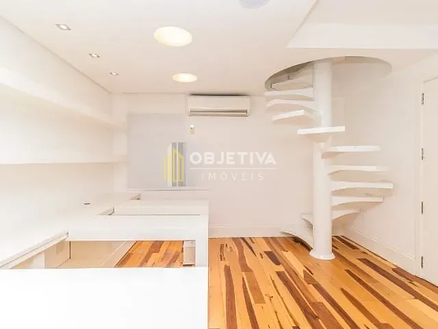 Sala à venda, no bairro Auxiliadora em Porto Alegre