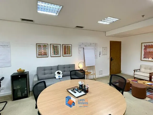 Sala com 42m², à venda, no bairro Cidade Monções em São Paulo