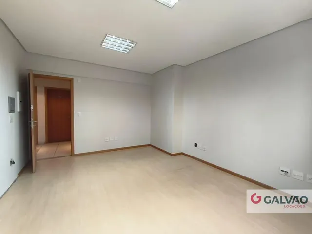 Sala para alugar, no bairro Centro em Curitiba