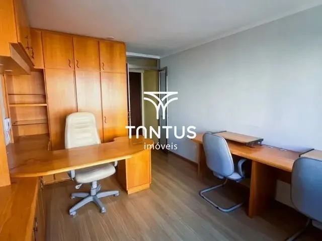 Sala para alugar, no bairro Centro em Curitiba