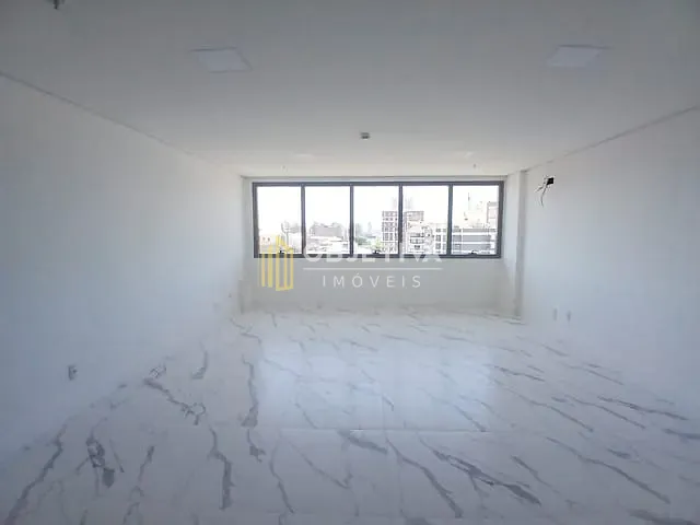 Sala para alugar, no bairro Cristo Redentor em Porto Alegre