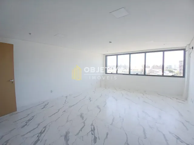 Sala para alugar, no bairro Cristo Redentor em Porto Alegre