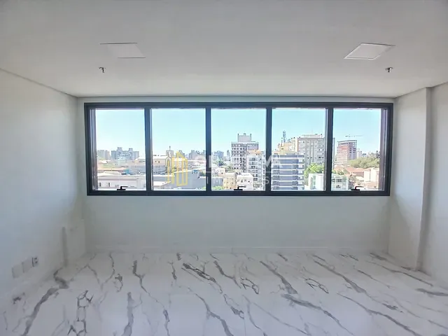 Sala para alugar, no bairro Cristo Redentor em Porto Alegre