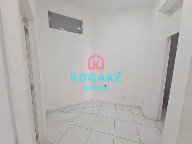 Sala com 65m², para alugar, no bairro Vila Adyana em São José dos Campos