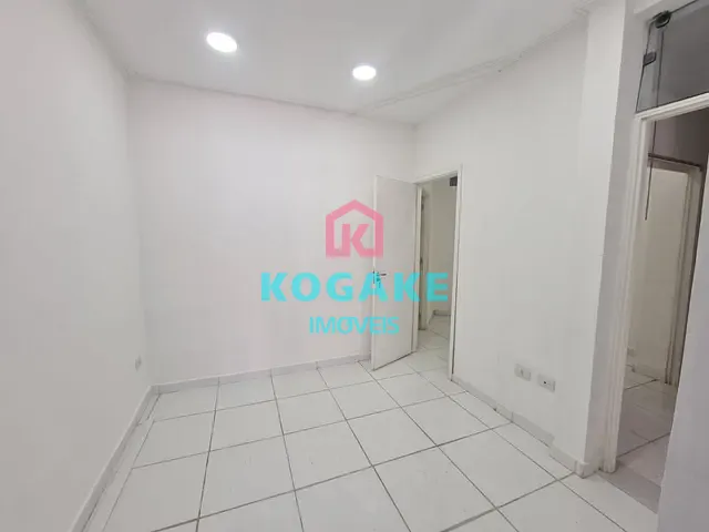 Sala com 65m², para alugar, no bairro Vila Adyana em São José dos Campos