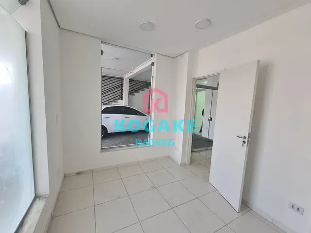 Sala com 65m², para alugar, no bairro Vila Adyana em São José dos Campos