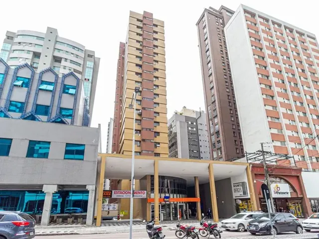 Sala à venda, no bairro Batel em Curitiba