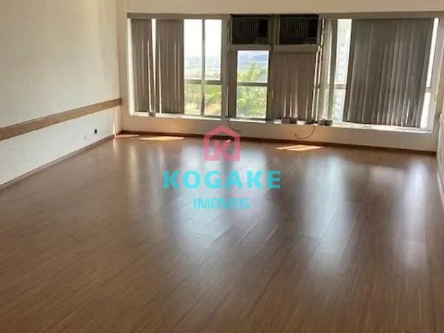 Sala à venda ou para alugar, no bairro Centro em São José dos Campos