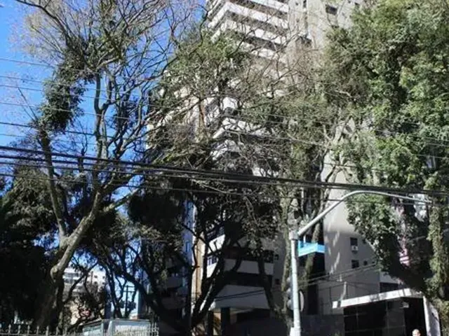 Sala para alugar, no bairro Mercês em Curitiba