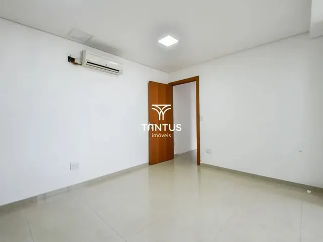 Sala à venda, no bairro Batel em Curitiba