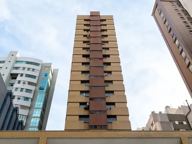 Sala para alugar, no bairro Batel em Curitiba