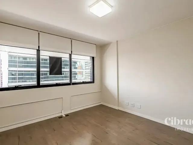 Sala para alugar, no bairro Batel em Curitiba