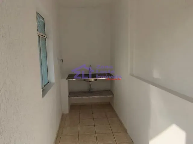 Sala com 90m², para alugar, no bairro Vila Nova Manchester em São Paulo