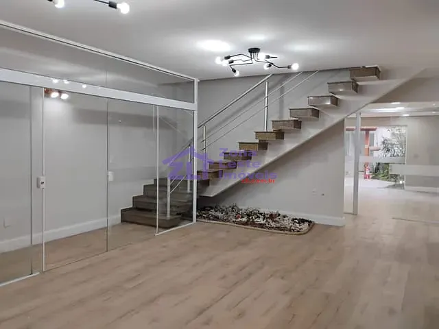 Sala para alugar, no bairro Vila Regente Feijó em São Paulo