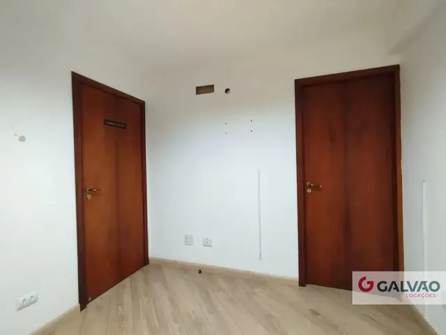 Sala para alugar, no bairro Centro em Curitiba