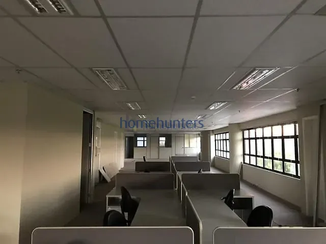 Laje com 340m², para alugar, no bairro Vila Brandina em Campinas