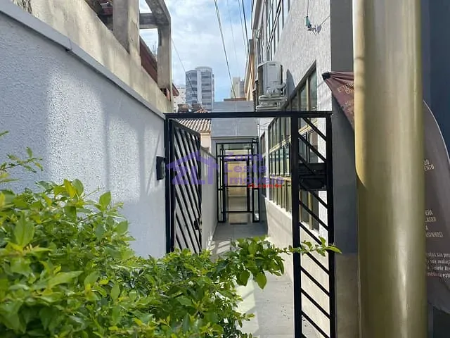 Sala com 45m², para alugar, no bairro Vila Regente Feijó em São Paulo