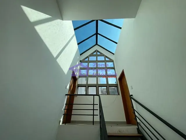 Sala com 45m², para alugar, no bairro Vila Regente Feijó em São Paulo